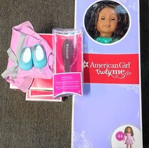 American Girl Doll (Truly Me) & Acc.